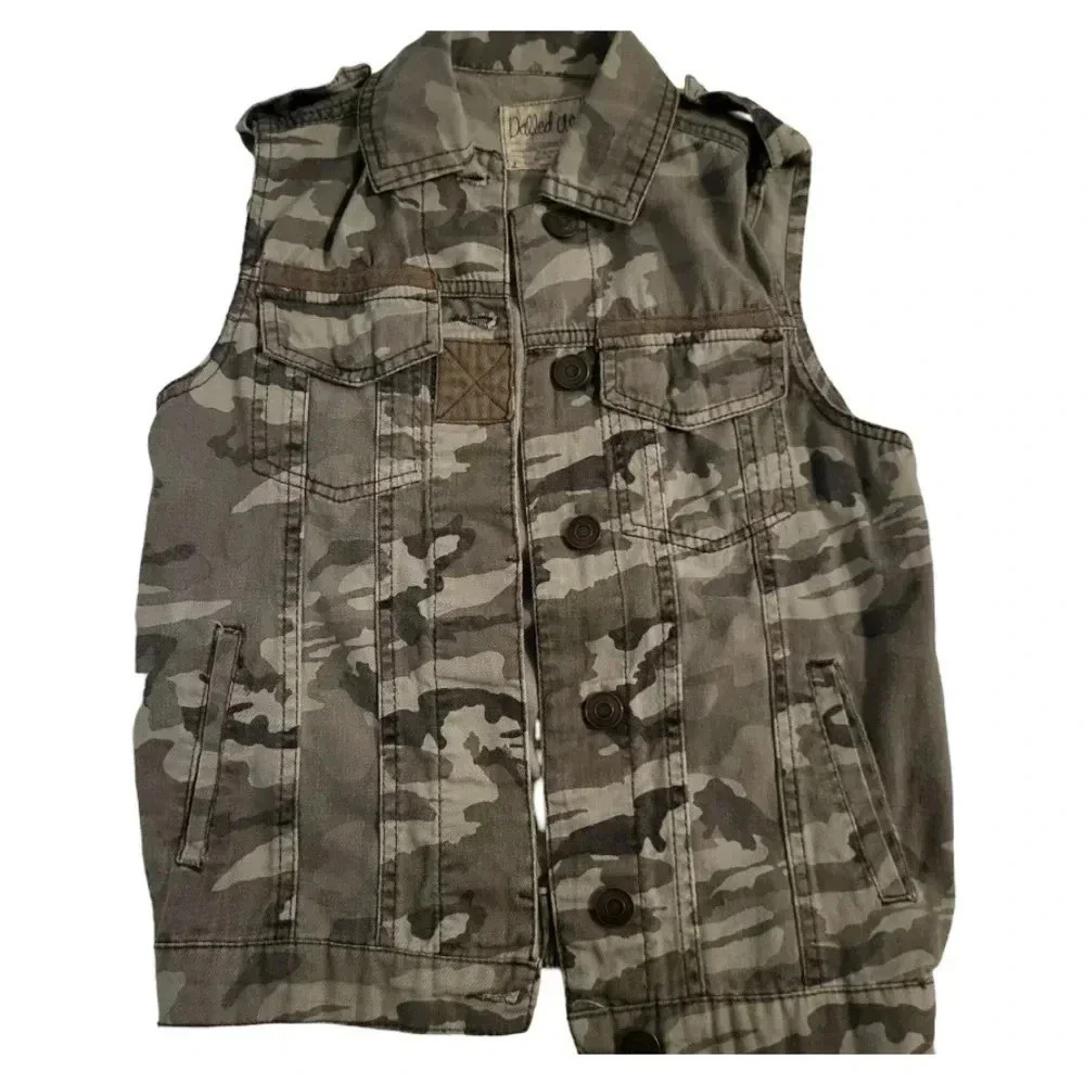 Dolled Up Camouflage Army Green Camo Vest‎ - Size XS